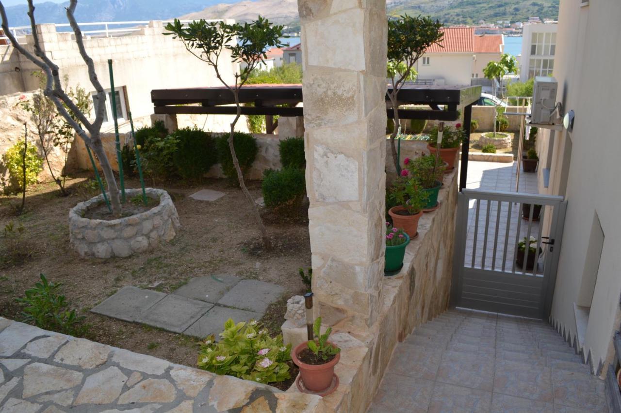 Apartment Lora Pag Town Extérieur photo